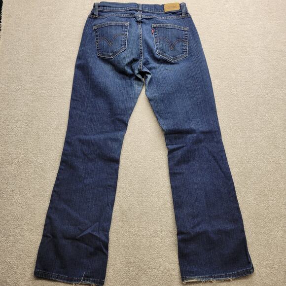 Levi Strauss & Co 520 Curvy Bootcut Jeans Women's Size Medium Dark Blue - Picture 2 of 9
